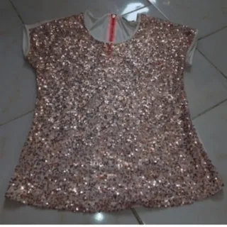 تیشرت پولکی