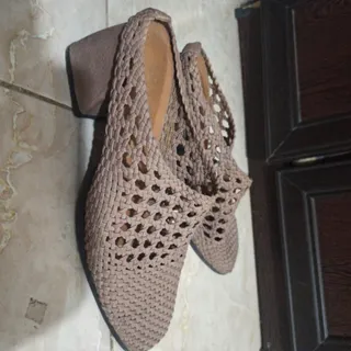کفش راحتی عالیه