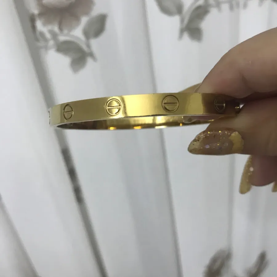 کلرتیر لاو