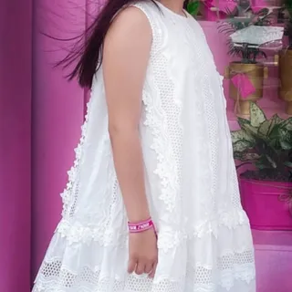 پیراهن دخترانه