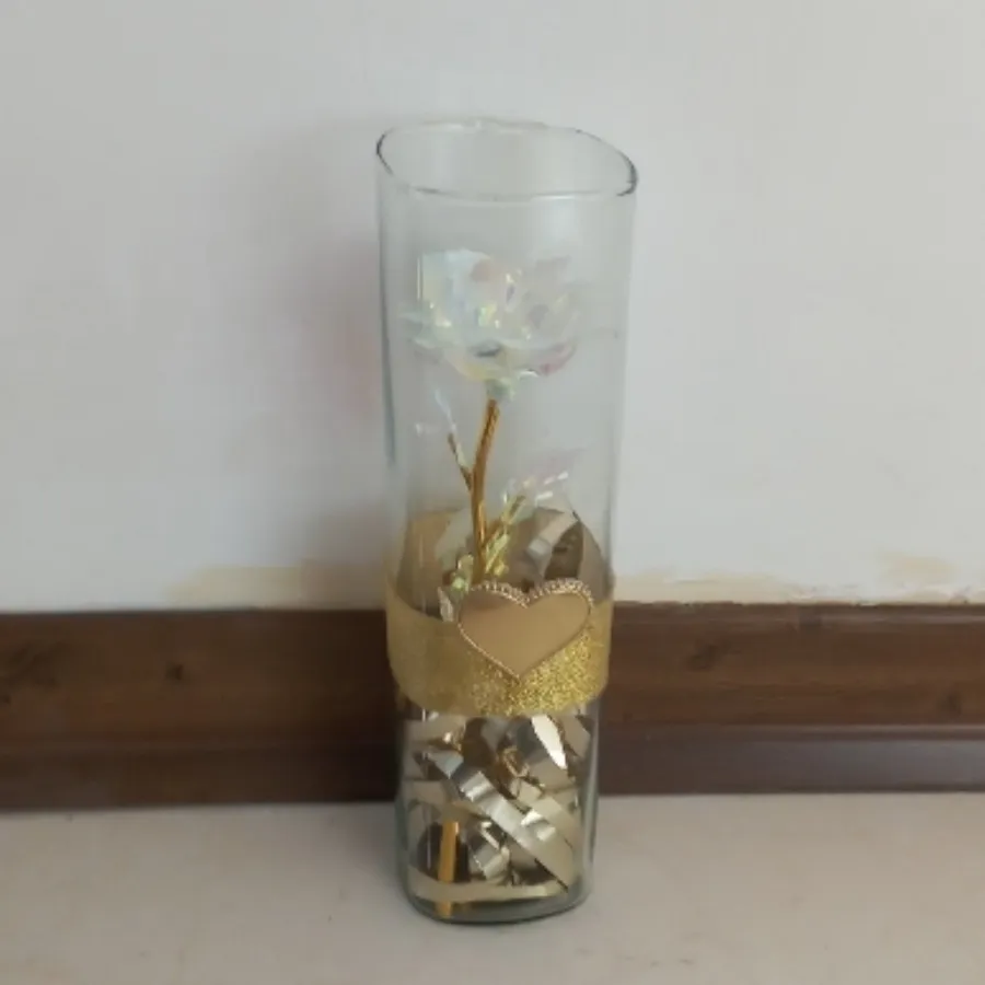 گل شیشه ای