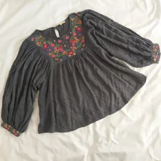 شومیز گلدوزی