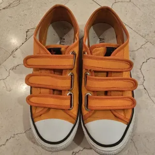 کفش طرح all star