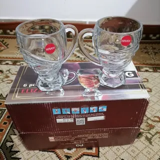 فنجان پایه دار