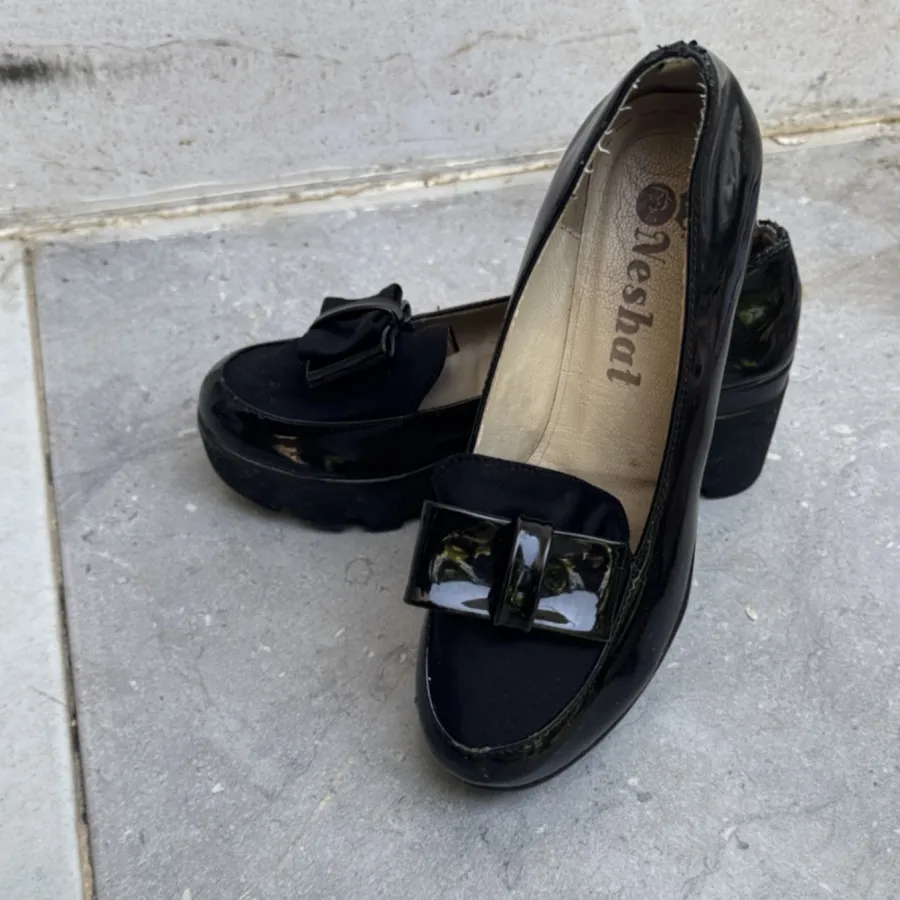 کفش لژ دار ورنی