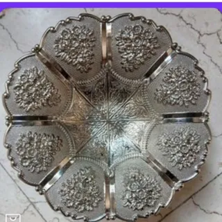 شیرینی خوری