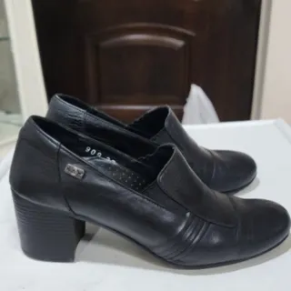 مارک R&w