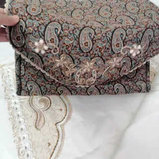 بقچه چادر سرمه دوزی