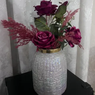 گل و گلدان