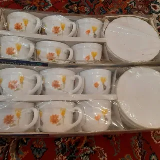 کپ و پیش دستی