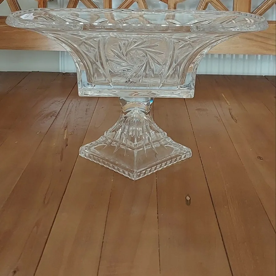 شیرینی خوری
