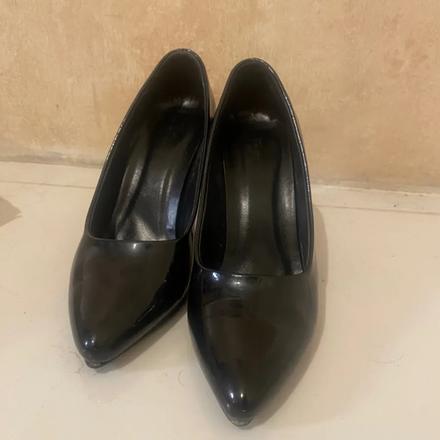 کفش مجلسی مشکی ورنی