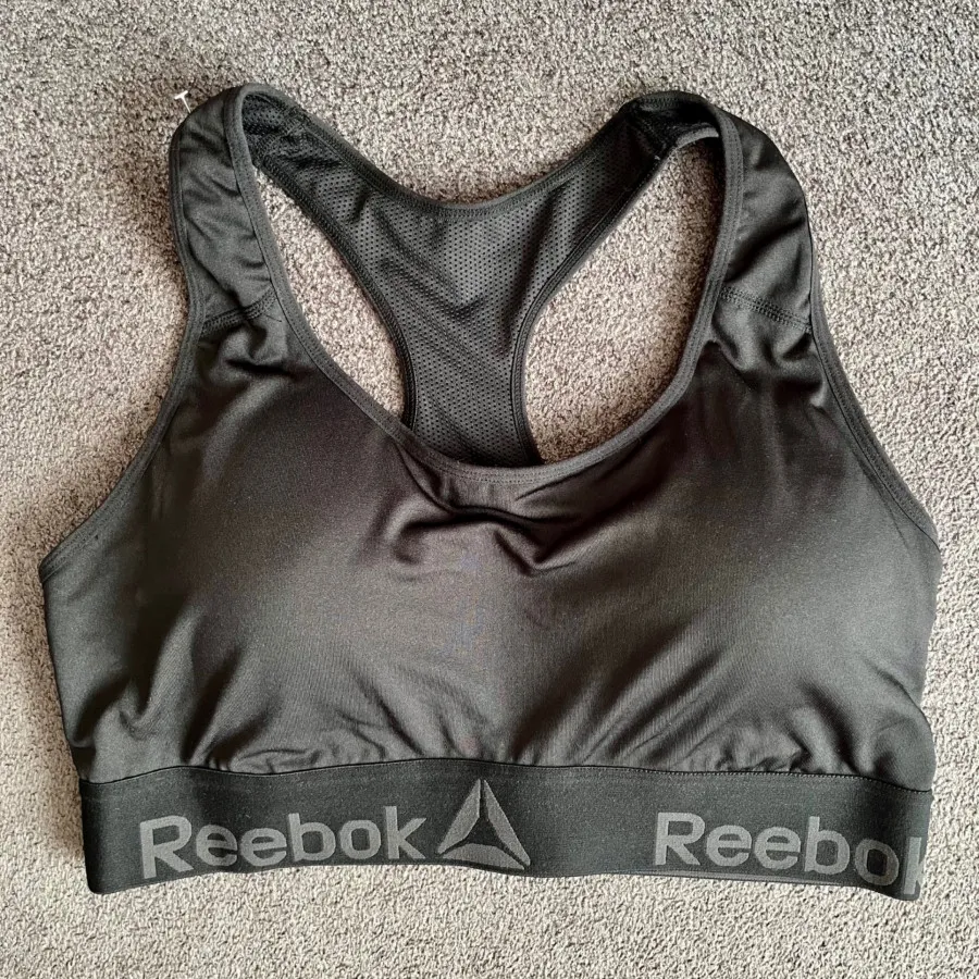 نیم‌تنه ورزشی Reebok