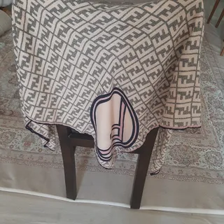 روسری چهارگوش