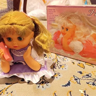عروسک دخترانه
