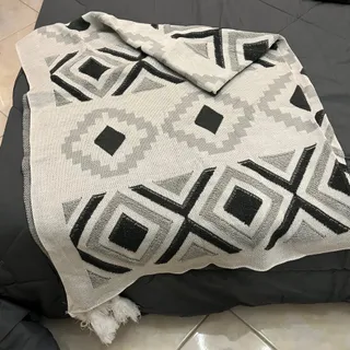 شال مبل