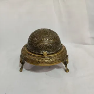 خاویار خوری تمام قلم ریز
