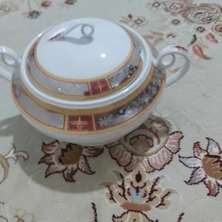 ظرف سرو سوپ و آش