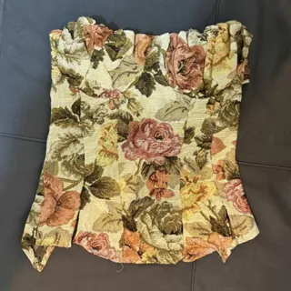 دکلته کوبلن pretty little
