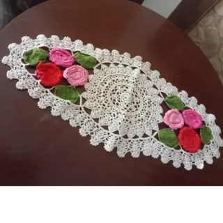 رومیزی گل برجسته دستباف