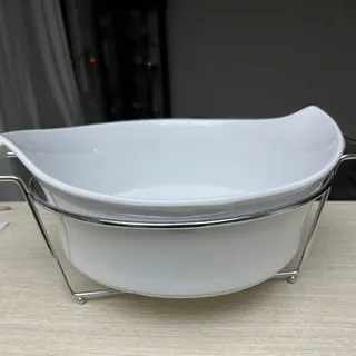 سوپ خوری زیبا