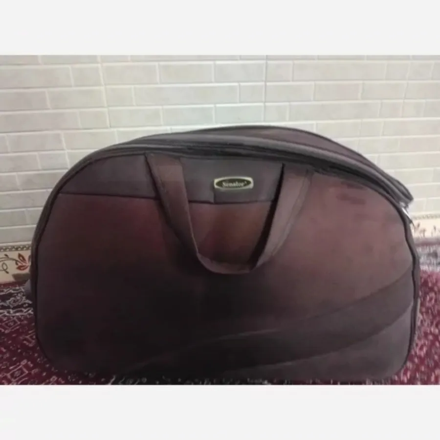 چمدان سناتور