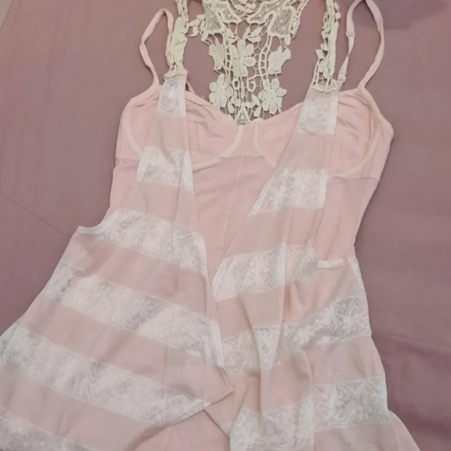 تاپ زنانه