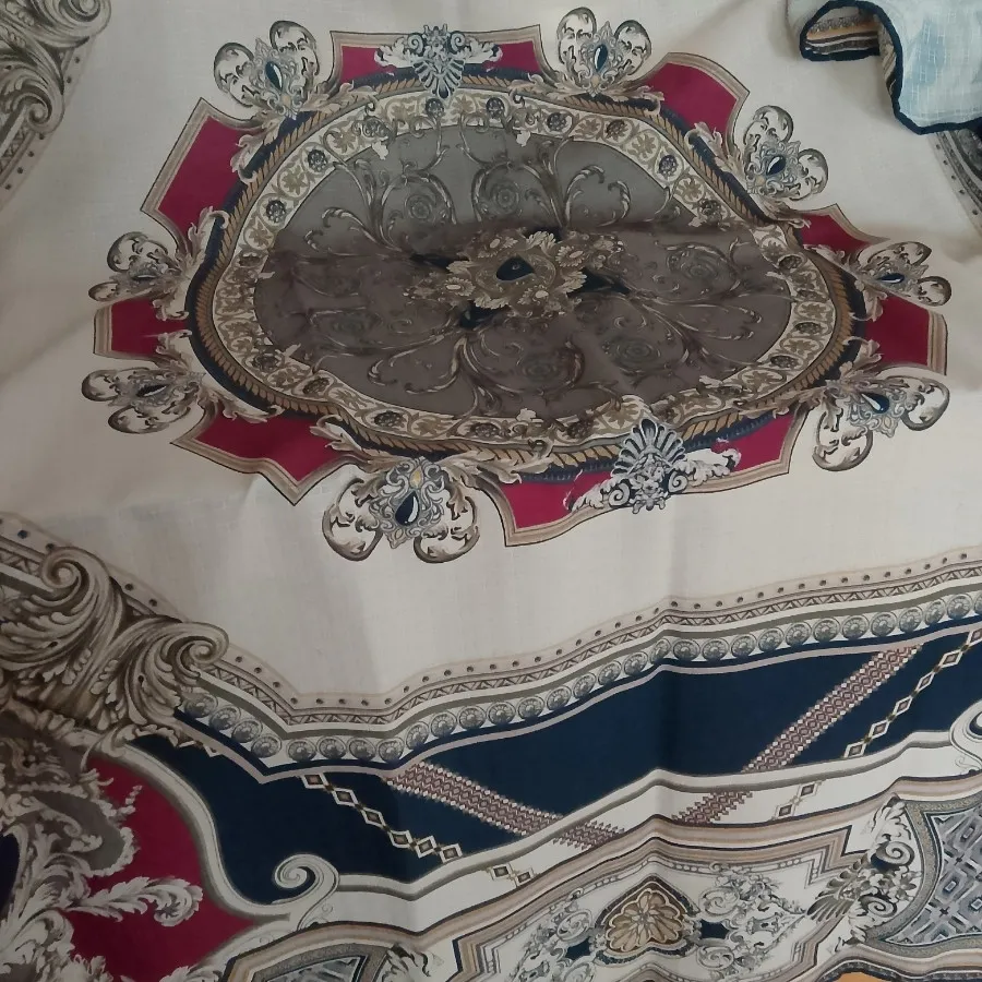 روسری نخی خوش نقش