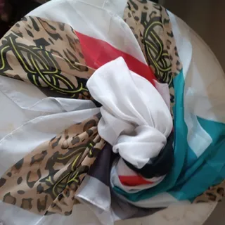 روسری حریر