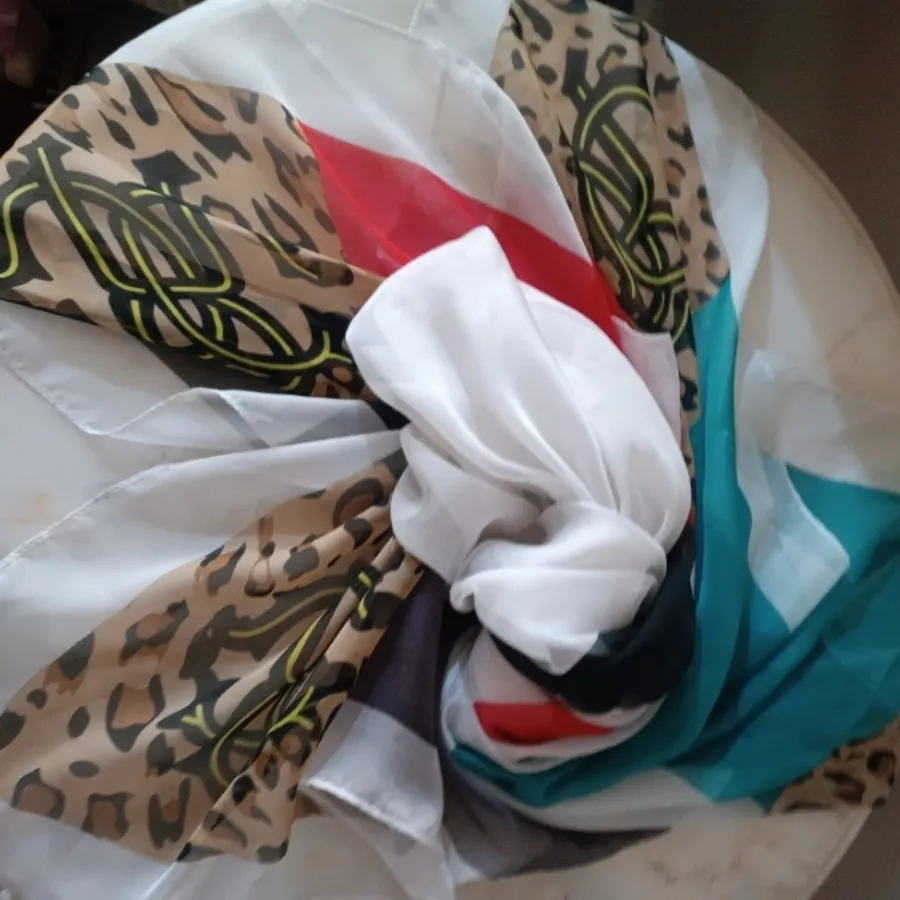 روسری حریر
