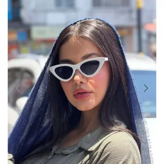 عینک  آفتابی گربه ای