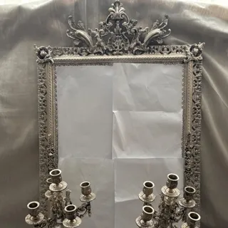 آینه و شمعدان