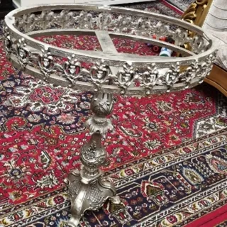 میز برنز (برنجی)