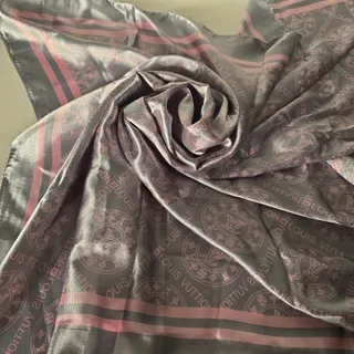 روسری ساتن برند