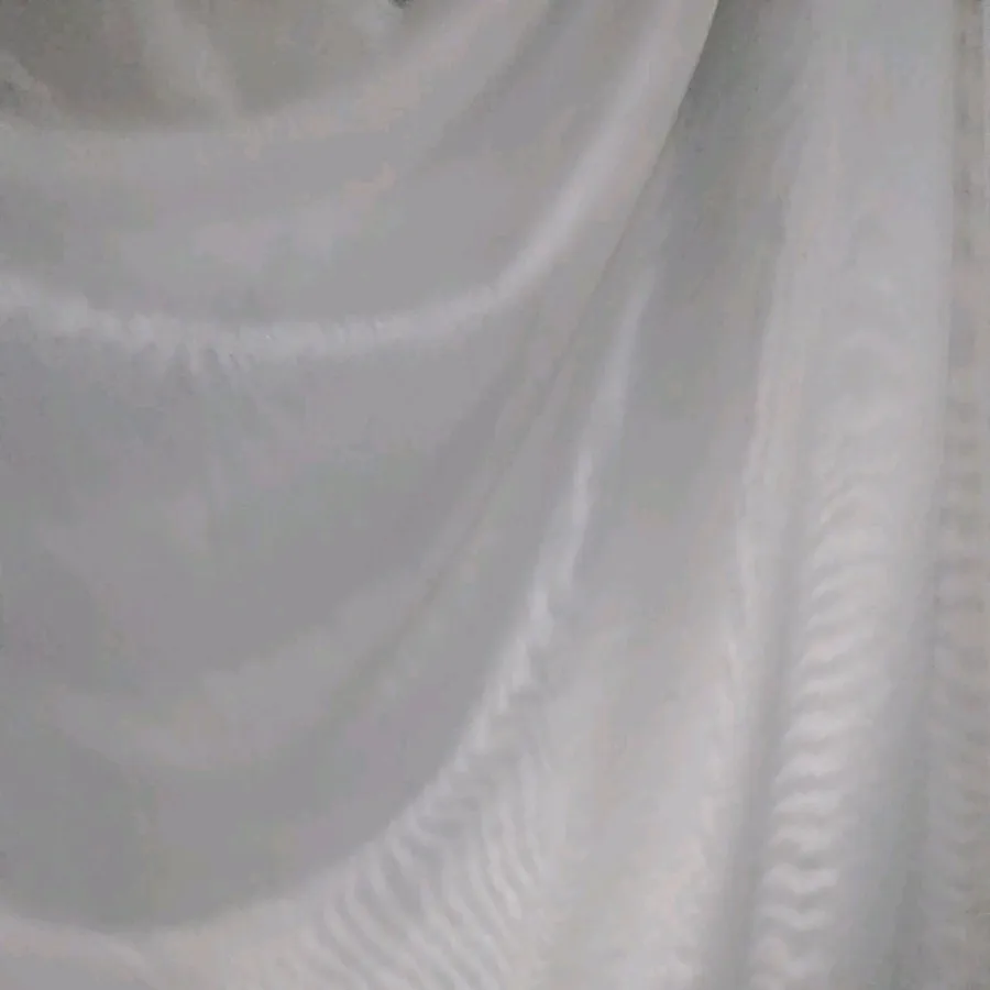 زیر پرده