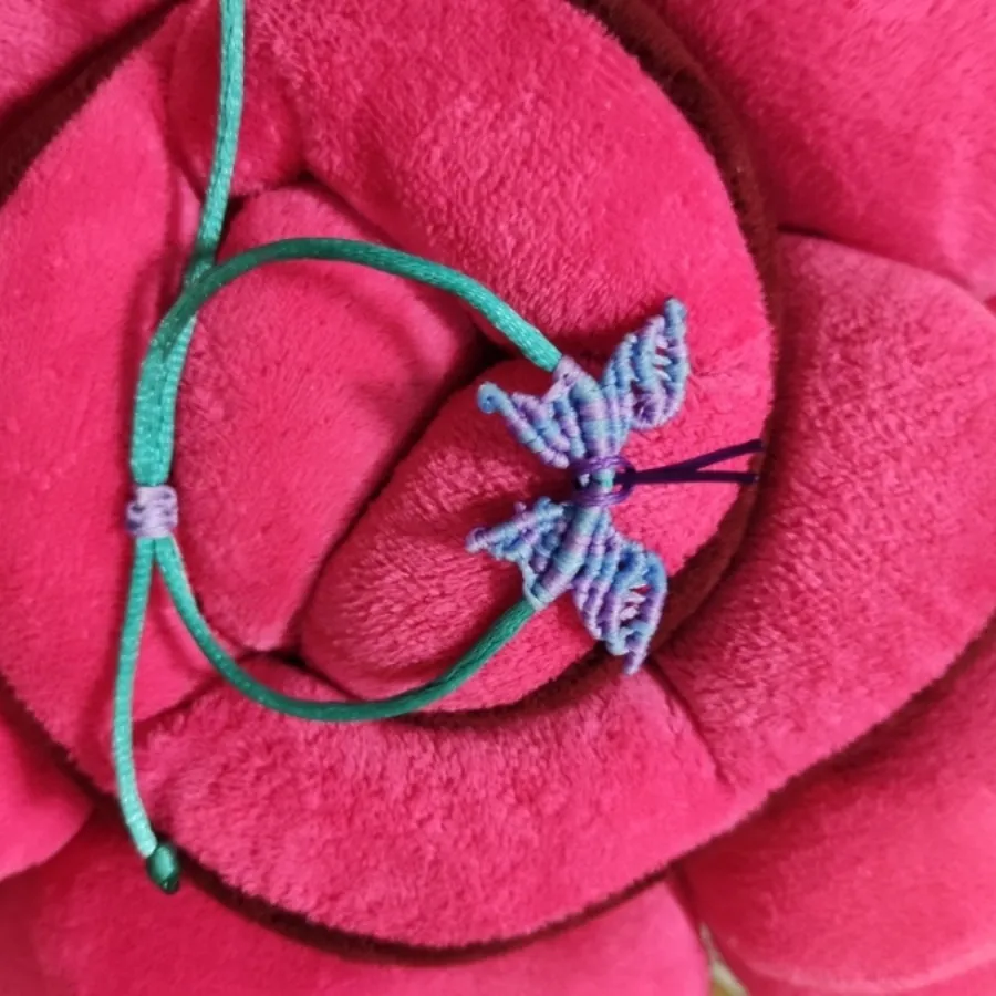 دستبند پروانه ای