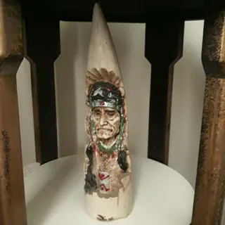 مجسمه عاج