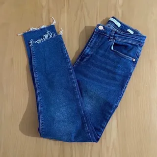 شلوار جین اصل