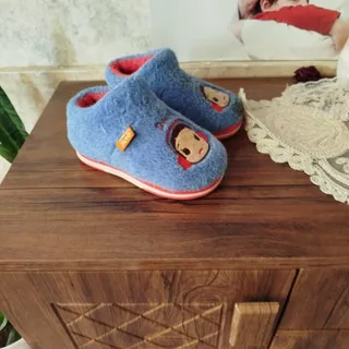 پاپوش کودک