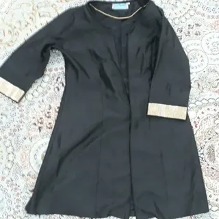 مانتو مشکی طلایی