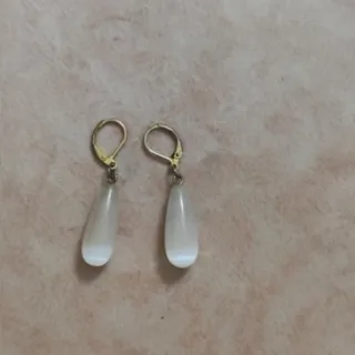گوشواره اشکی