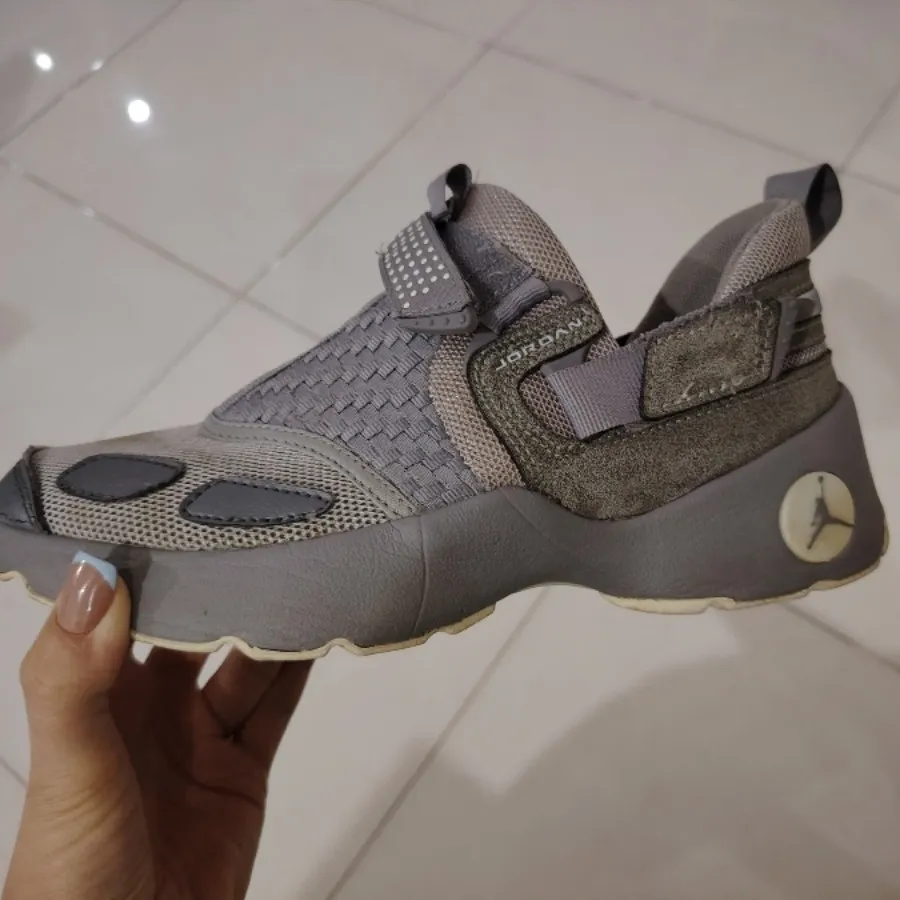 کفش جردن مدل LX ghost