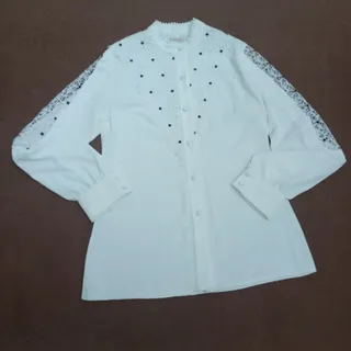 شومیز سفید