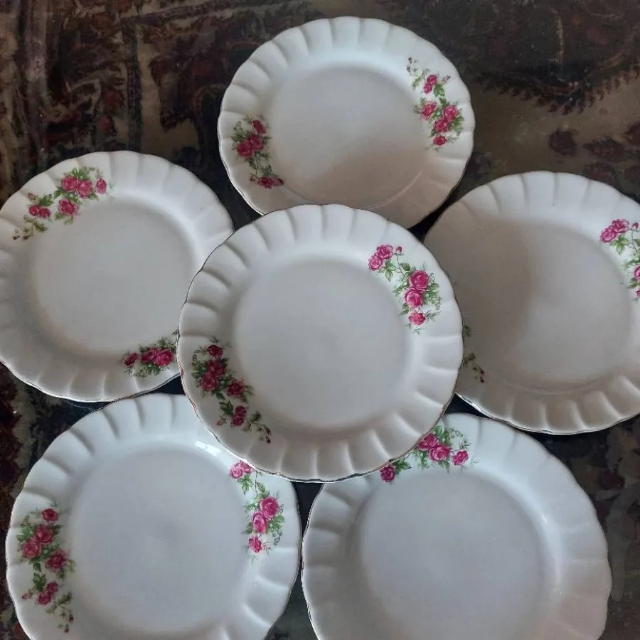 بشقاب مناسب شیرینی