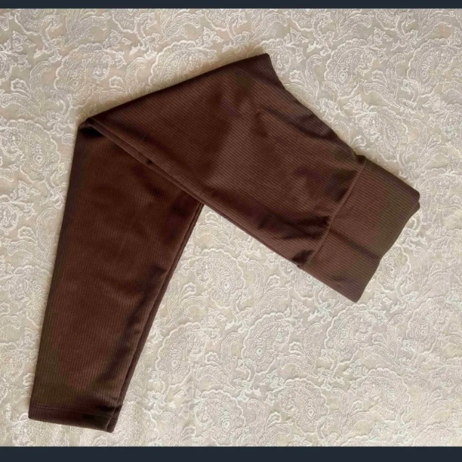 لگ قهوه ای