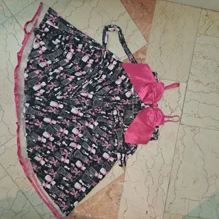 پیراهن دخترانه
