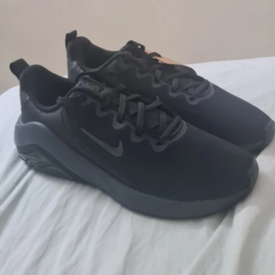 کفش Nike Bella 7