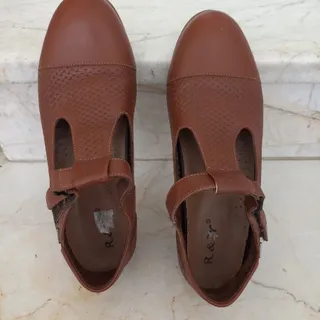 کفش مارک R&w