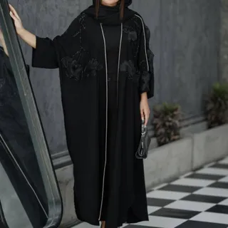 عبا مزونی