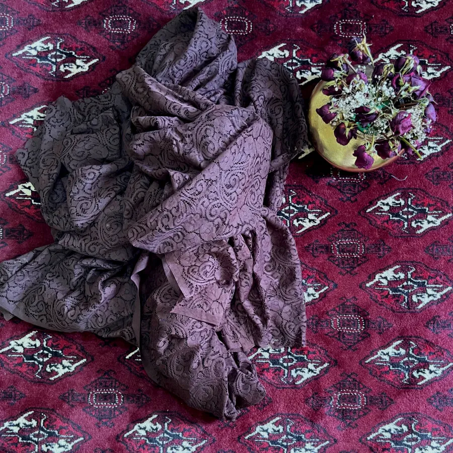 پارچه قهوه ای